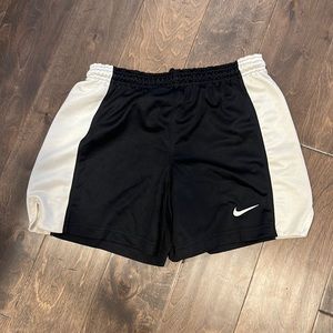 Girls Nike shorts size large- fits women XS/small
